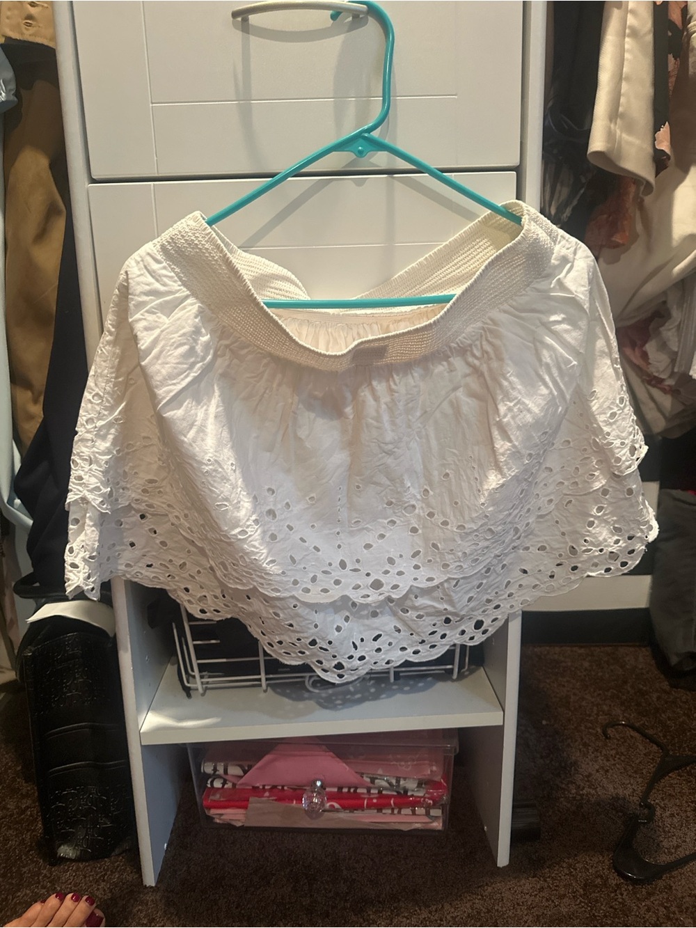 American Eagle Outfitters White Eyelet Off-Shoulder Crop Top